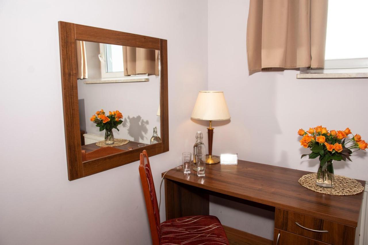 טיצ'י Weranda Rooms מראה חיצוני תמונה