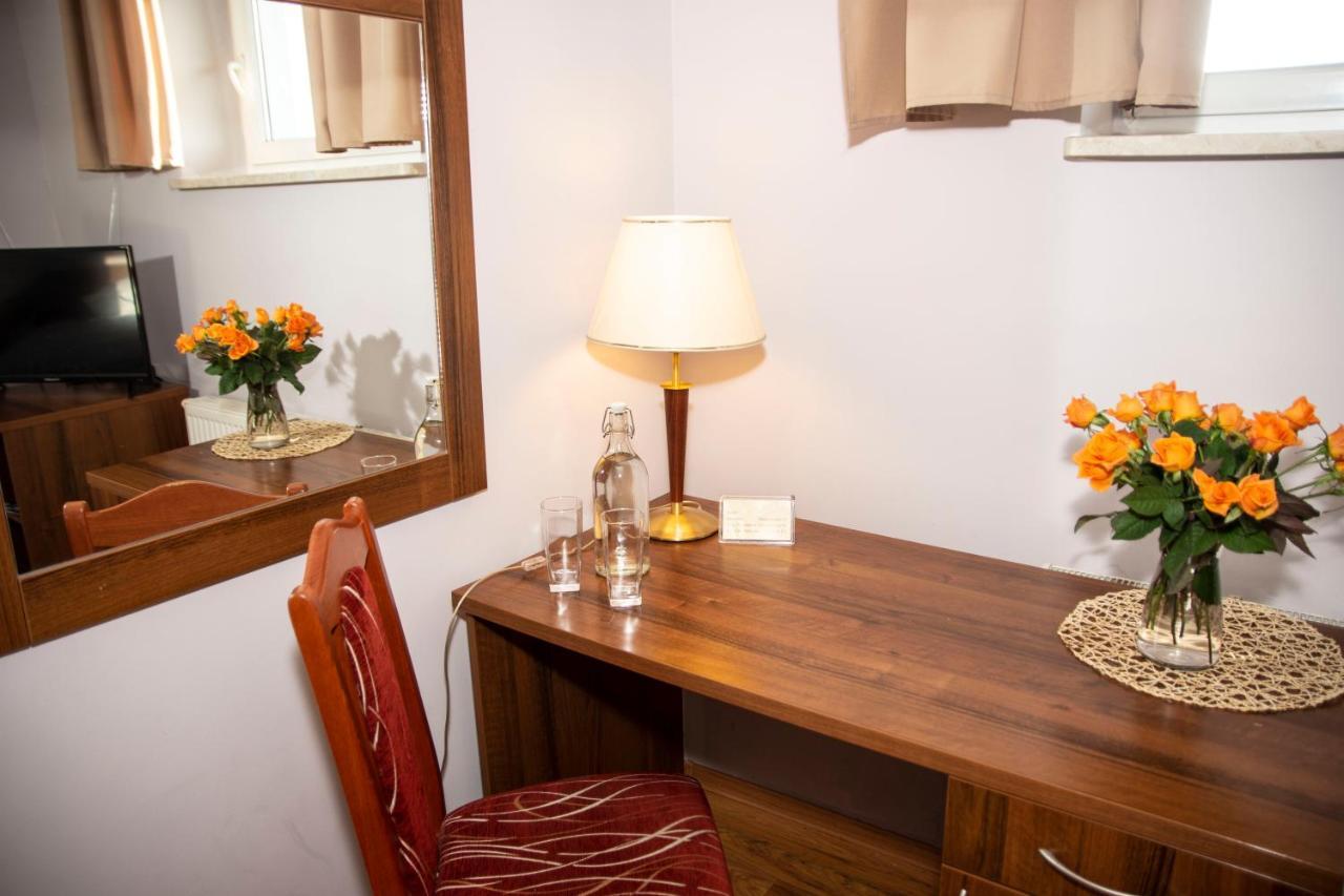 טיצ'י Weranda Rooms מראה חיצוני תמונה